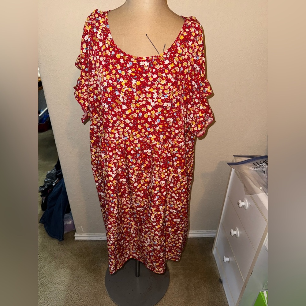 Women’s Plus Size Emery Rose Floral Dress Size 2x
